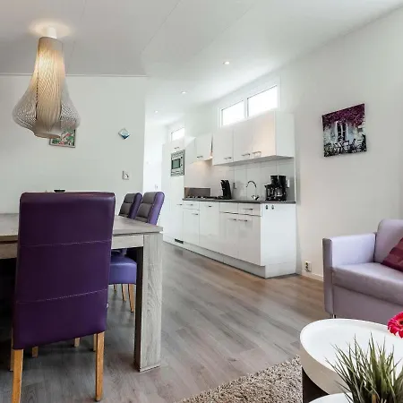 Well-kept With Microwave, In A In The Middle Of De Veluwe Chalet *